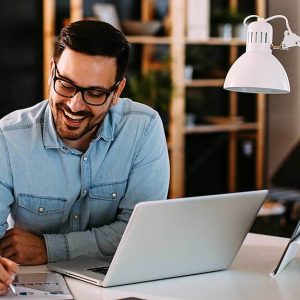 csm_smiling-man-working_02970f4e99